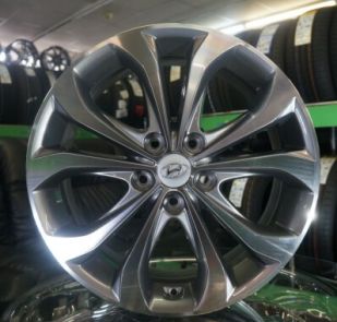 Replica Hyundai GT 5501D 7.5 R18 5x114.3 48 67.1 Silver 