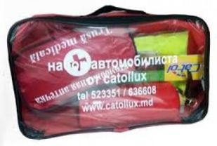 UN SET DE AUTOMOBILE RUTIERE.